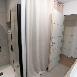 Salle de bain du modèle Premium L dans maison neuve à Bourgneuf-en-Retz